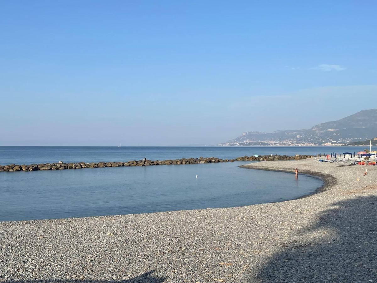 Casa Aiga Marina Apartment Ventimiglia Exterior foto